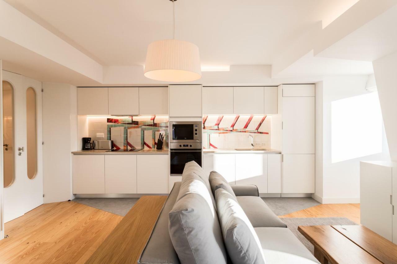 Flh Chiado Bright Apartment Lisbon Luaran gambar
