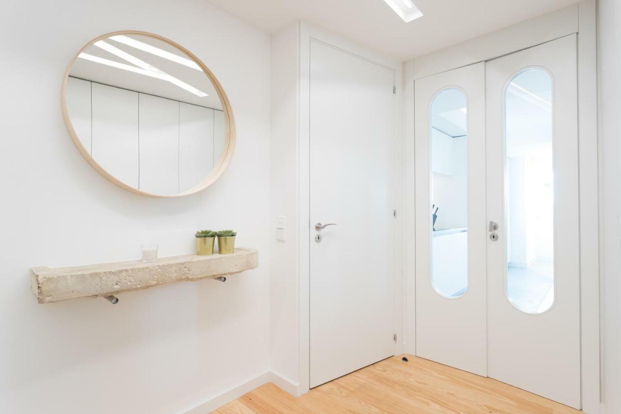 Flh Chiado Bright Apartment Lisbon Luaran gambar